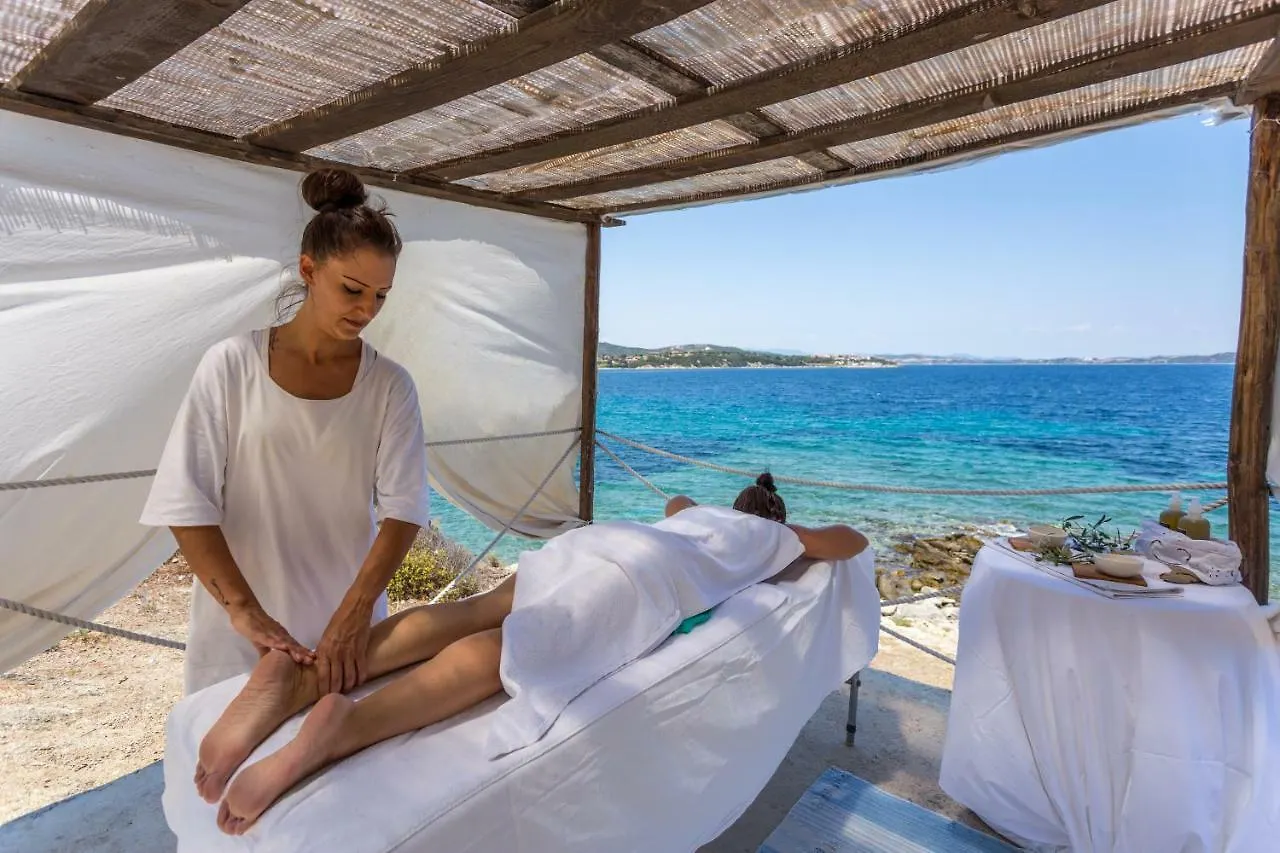 Agionissi Resort Ammouliani 4*,