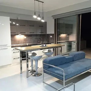 Apartment υπόσκαφα Cave Concept