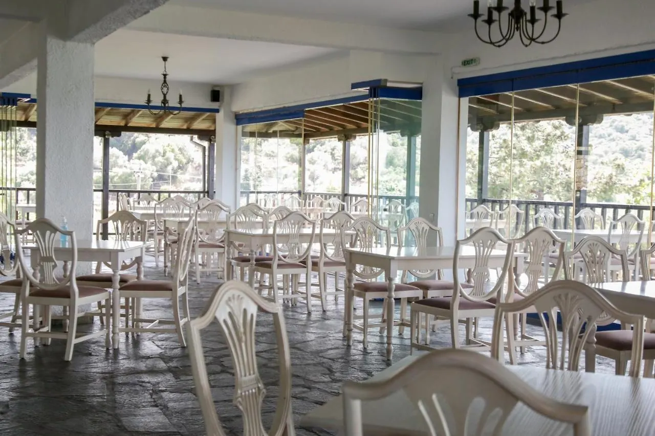 Agionissi Resort Ammouliani