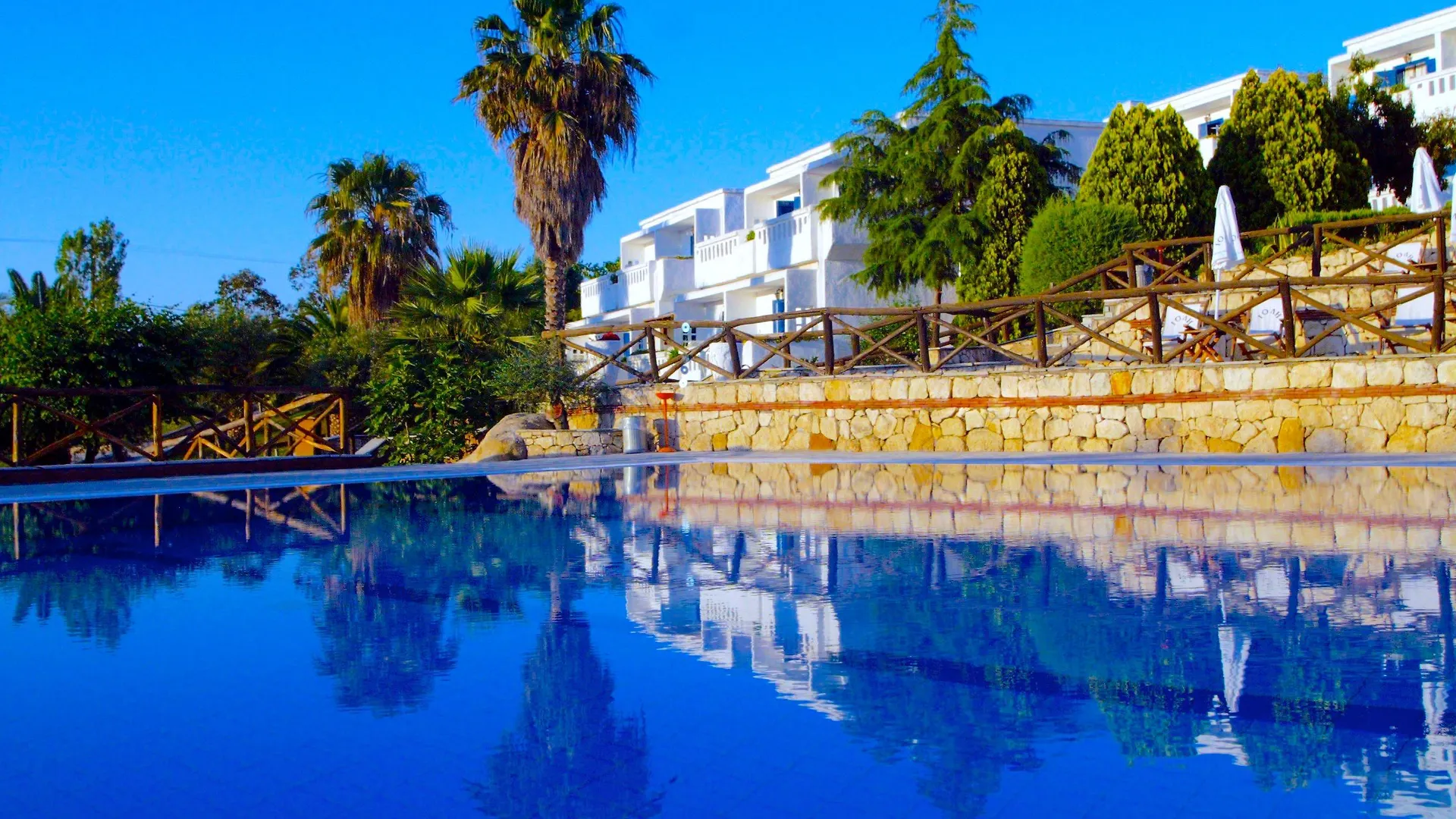 Agionissi Resort Ammouliani