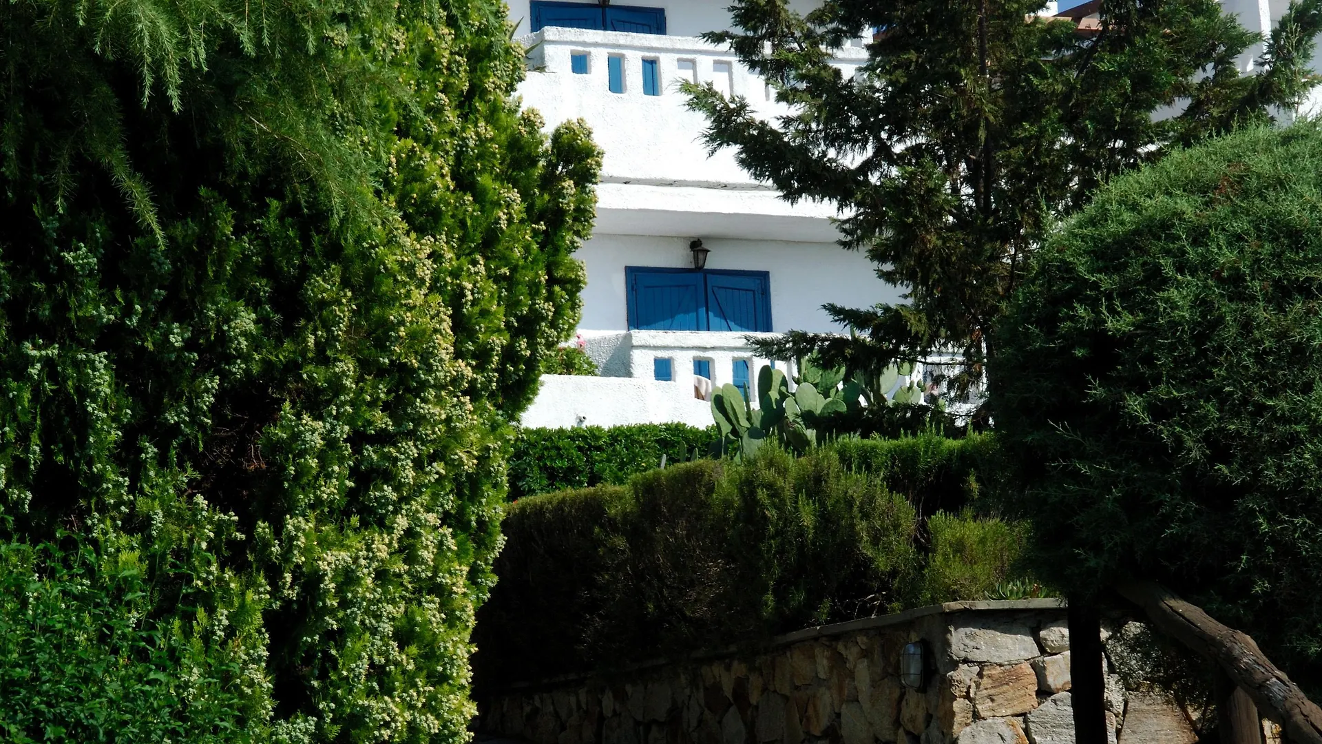 Agionissi Resort Ammouliani