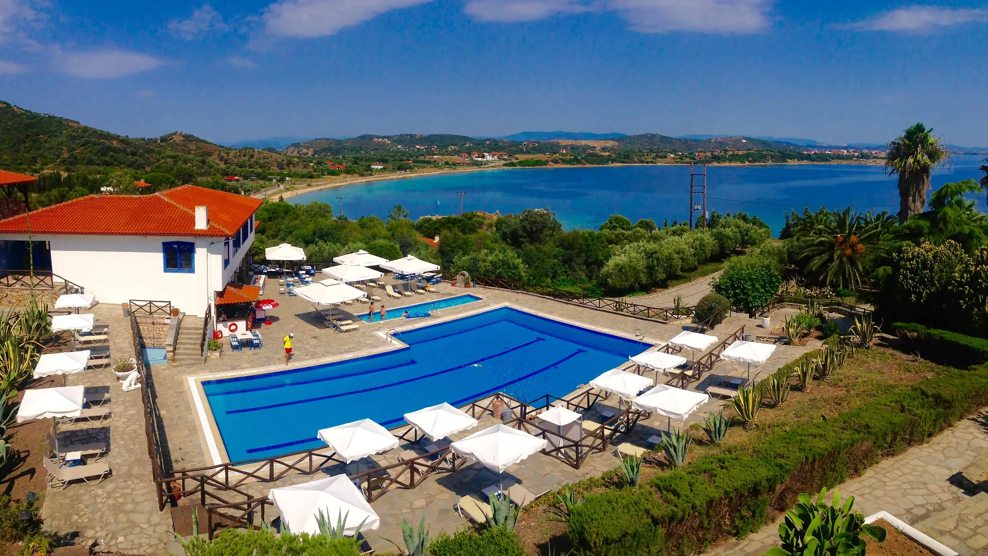 Agionissi Resort Ammouliani 4*,
