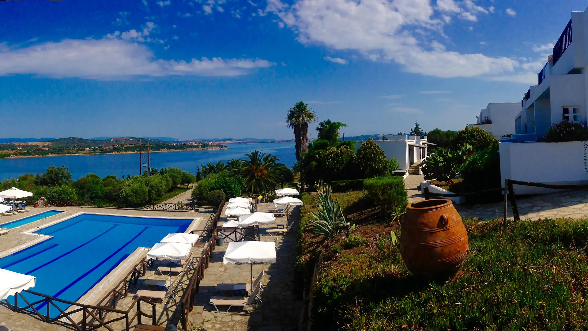 ****  Agionissi Resort Ammouliani Greece